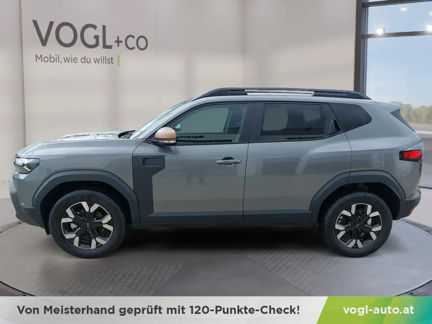 Dacia Duster Extreme HYBRID 140 Automatik Grau - 2