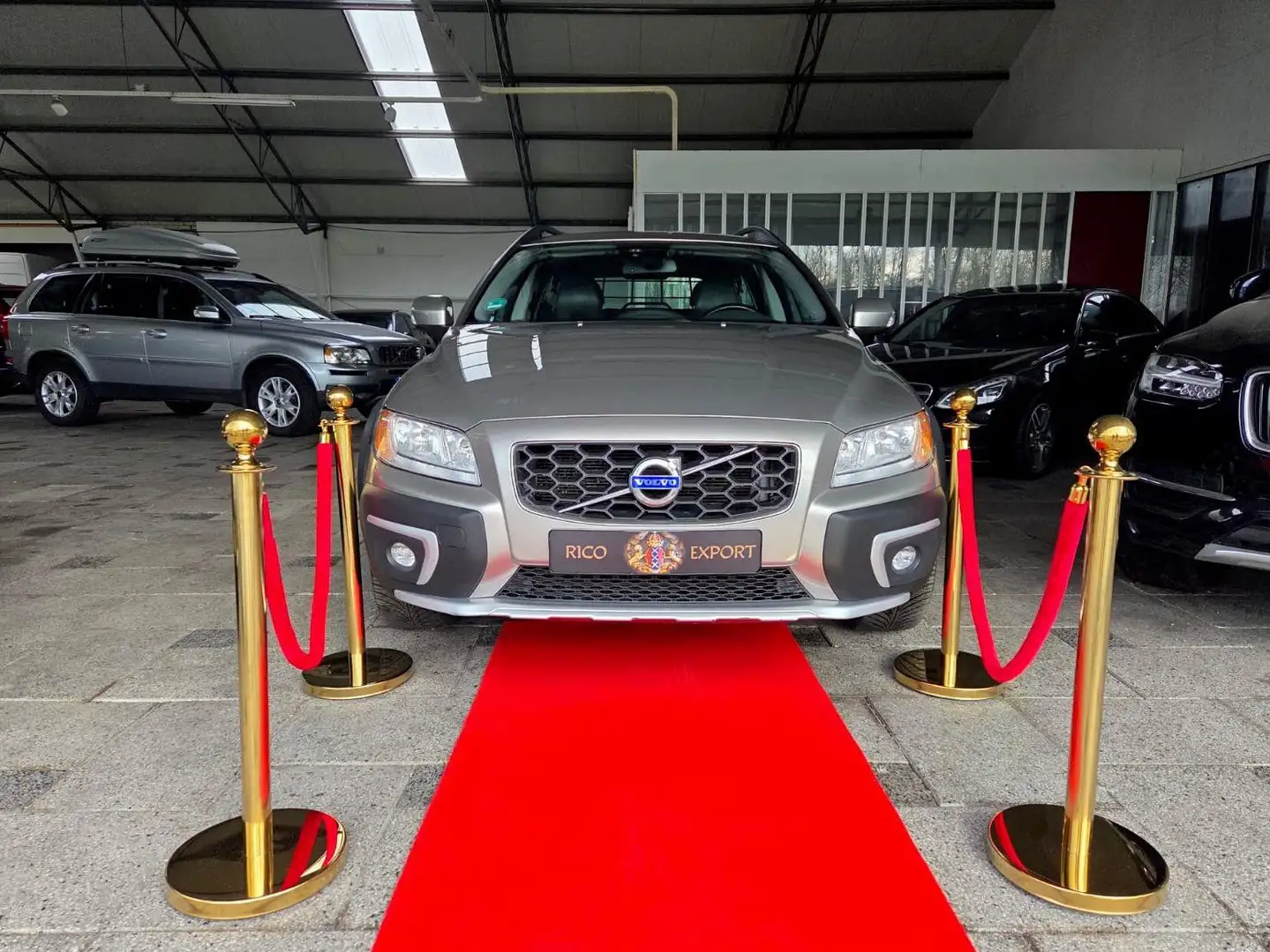 Volvo XC70 2.0 D4 AUT FWD Nordic+ CROSS COUNTRY! 2014 Gris - 1