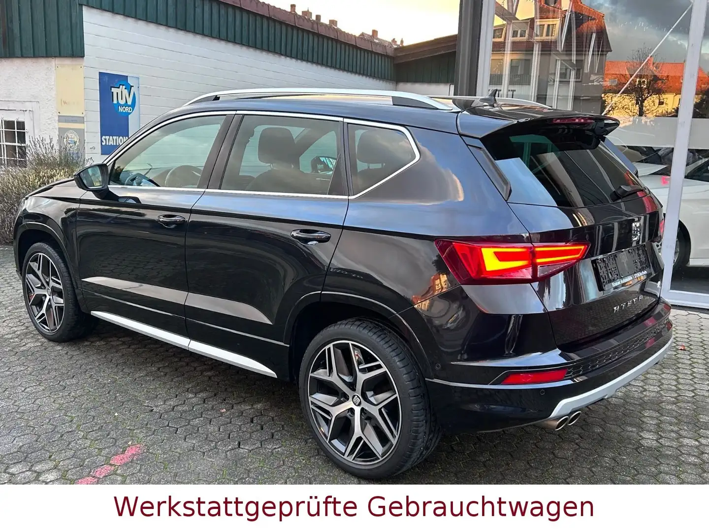 SEAT Ateca FR *Apple-Car*LED*Beats*AHK*ACC*1.Hand* Noir - 2
