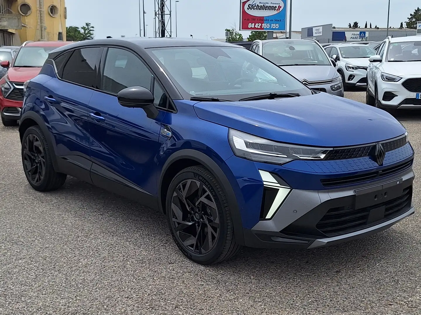 Renault Captur mild hybrid 160 EDC esprit Alpine + pack parking + pack hiver + roue de secours Bleu - 2