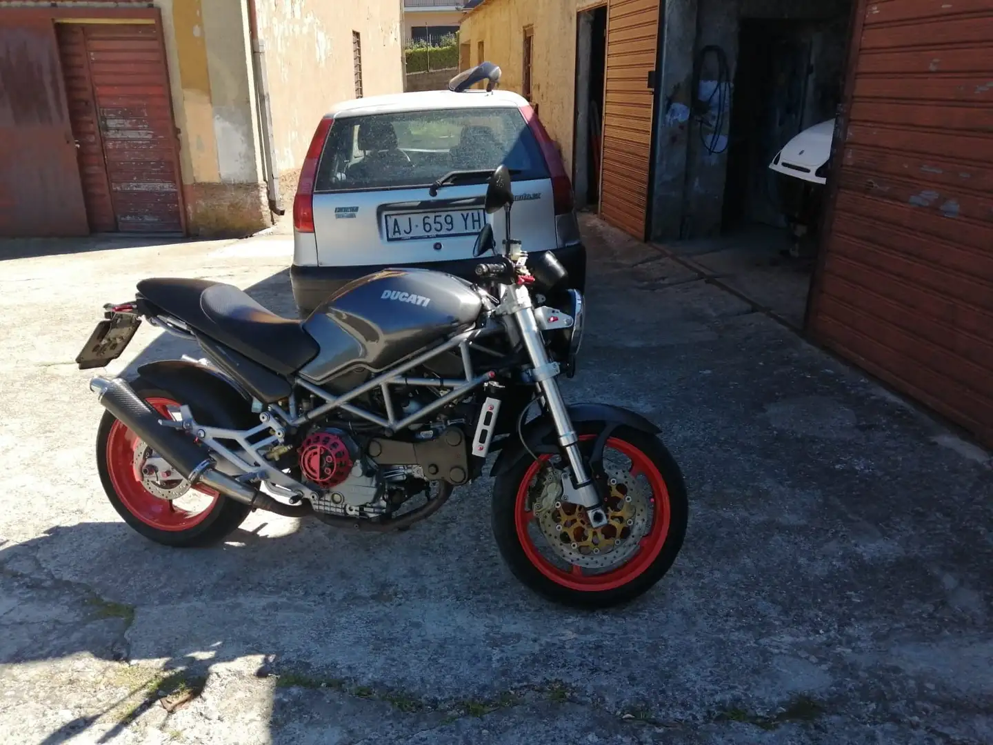 Ducati Monster 900 916 senna Grigio - 2