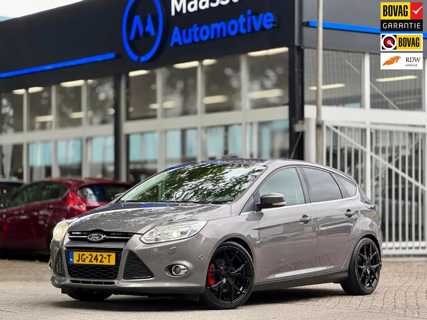 Ford Focus Navi Cruise Voll.onderh DB riem VV Keyless Trekhaa Bruin - 1