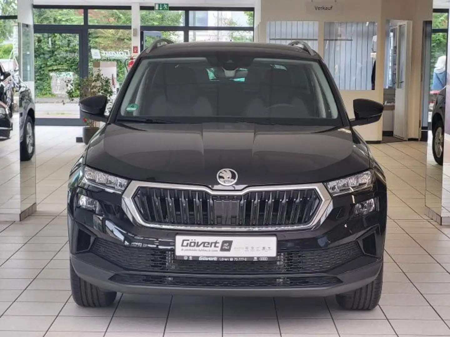 Skoda Karoq 1.5 Selection DSG Navi AHK ACC LED Klima Schwarz - 2