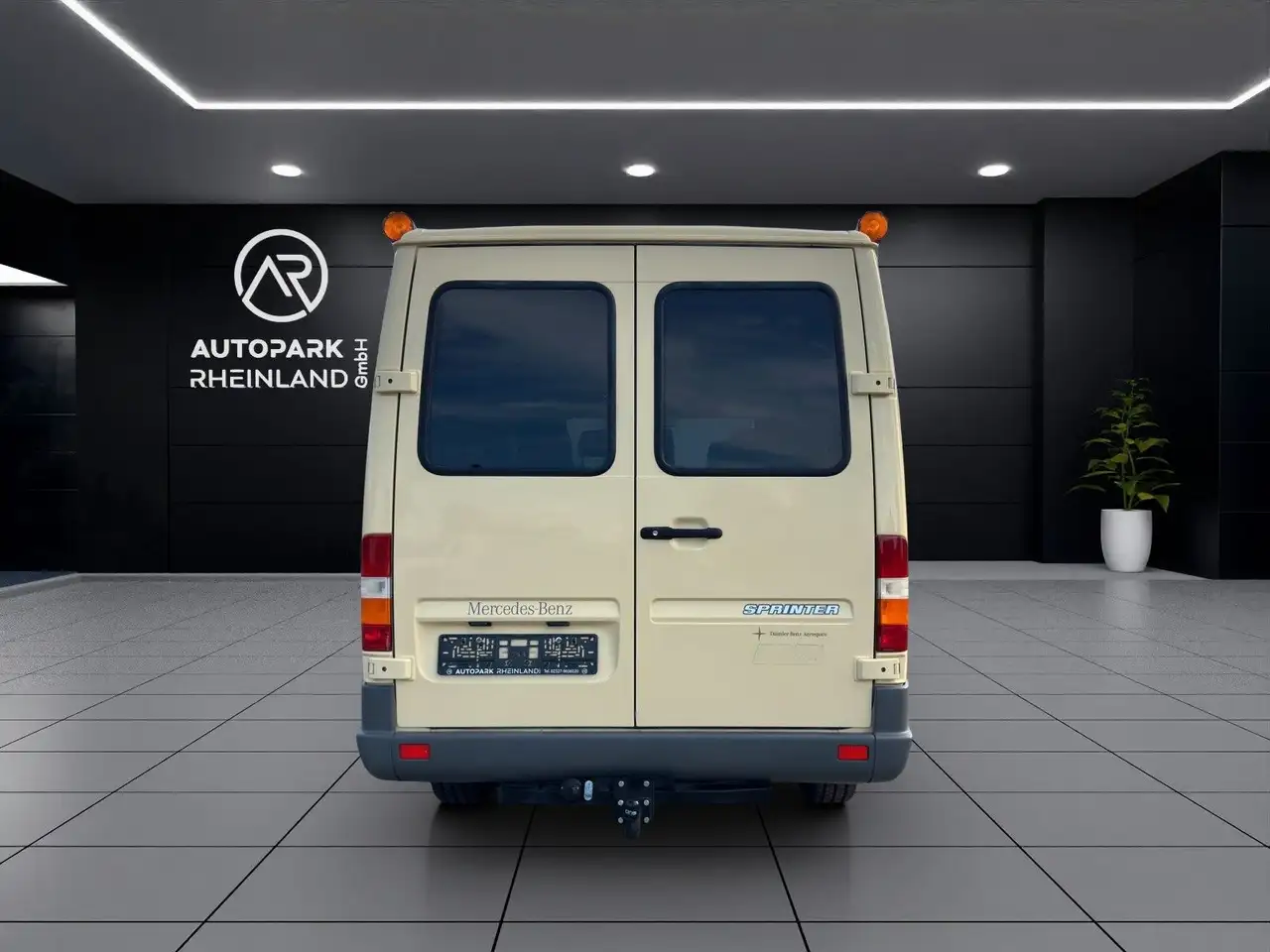 Mercedes-Benz Sprinter 312 D*5-ZYLINDER*9-SITZE*LANG*63222KM, foto 7