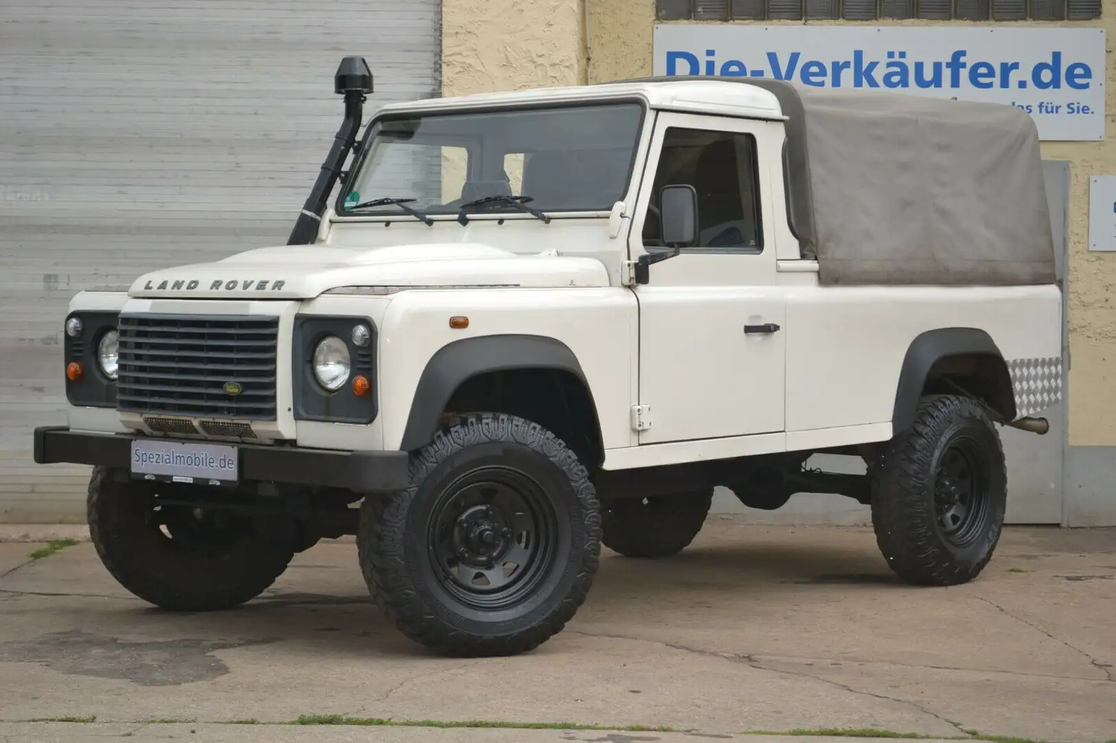Land Rover Defender 110 Pick Up Puma Klima AHK Schnorchel Weiß - 1