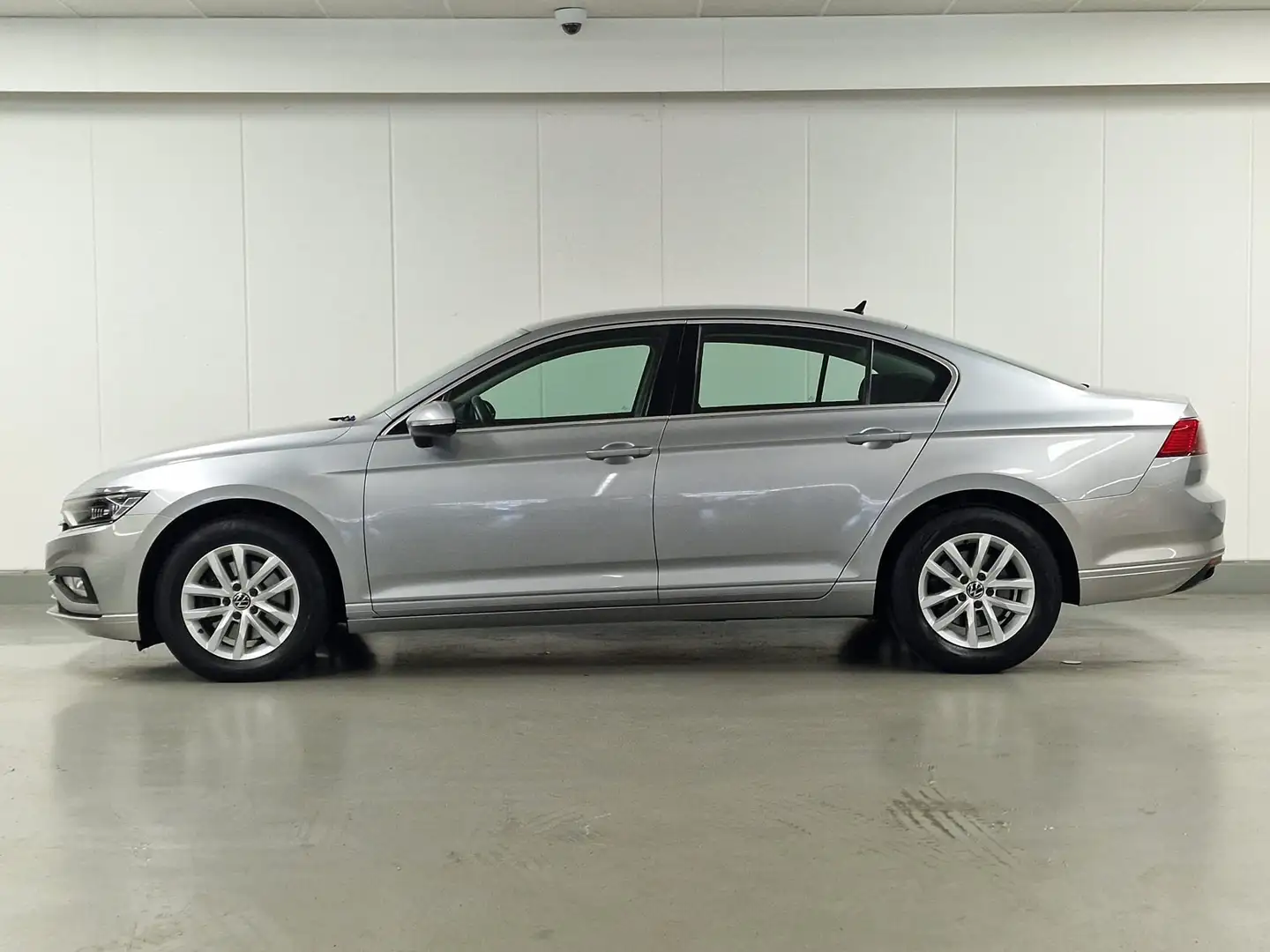 Volkswagen Passat 2.0 TDI 122CV DSG !! 64000 KM !! GPS CAMERA REG Gris - 2