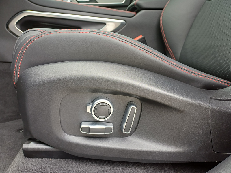 Jaguar F-Pace 3.0 P400 6-cil. AWD R-Dynamic SE | Performance Sea — photo 8