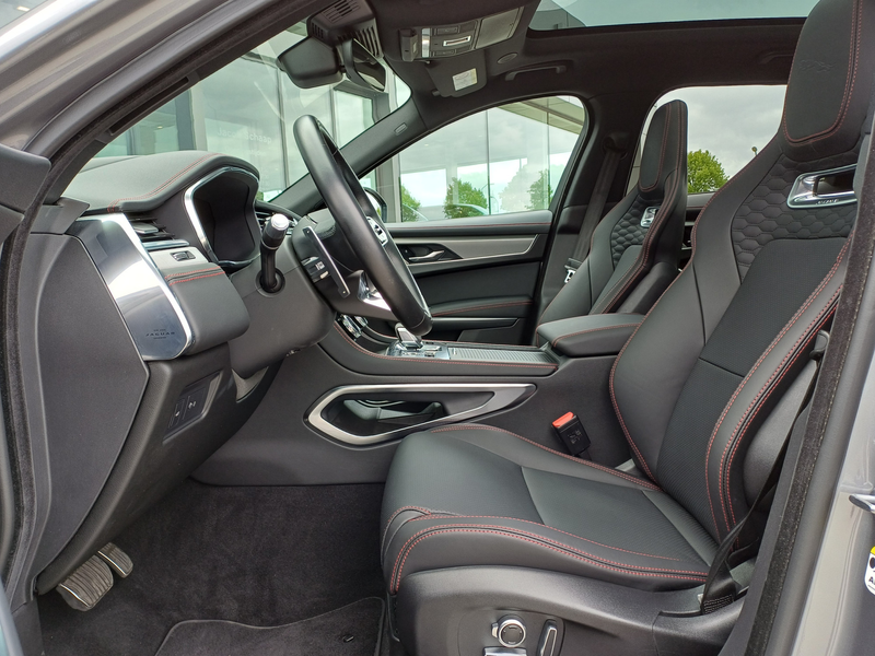 Jaguar F-Pace 3.0 P400 6-cil. AWD R-Dynamic SE | Performance Sea — photo 7