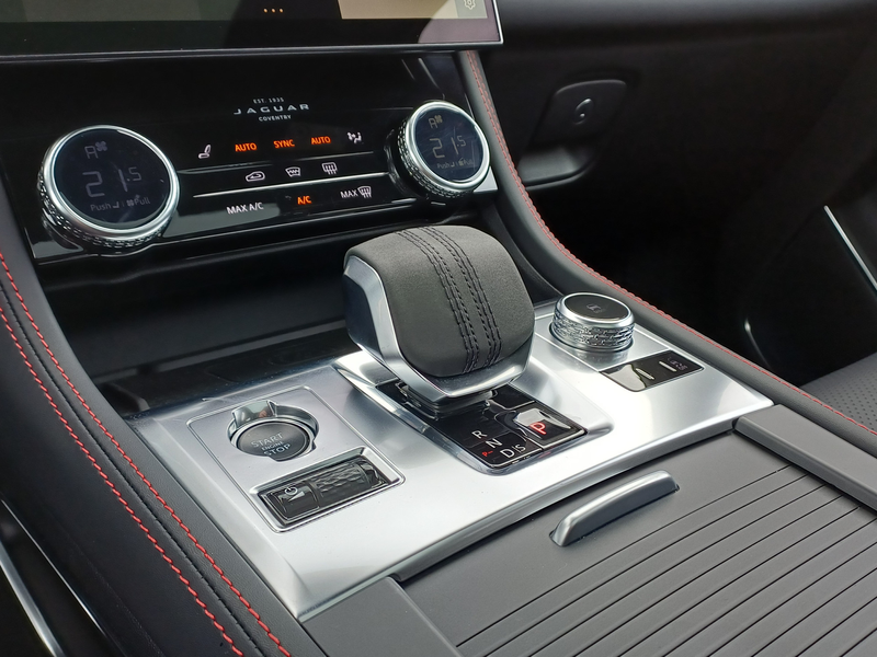 Jaguar F-Pace 3.0 P400 6-cil. AWD R-Dynamic SE | Performance Sea — photo 4
