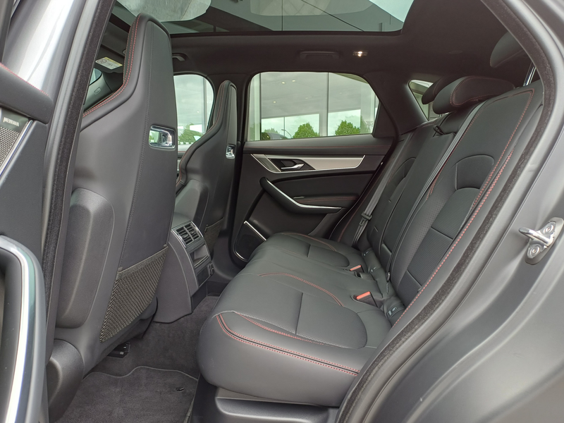 Jaguar F-Pace 3.0 P400 6-cil. AWD R-Dynamic SE | Performance Sea — photo 11