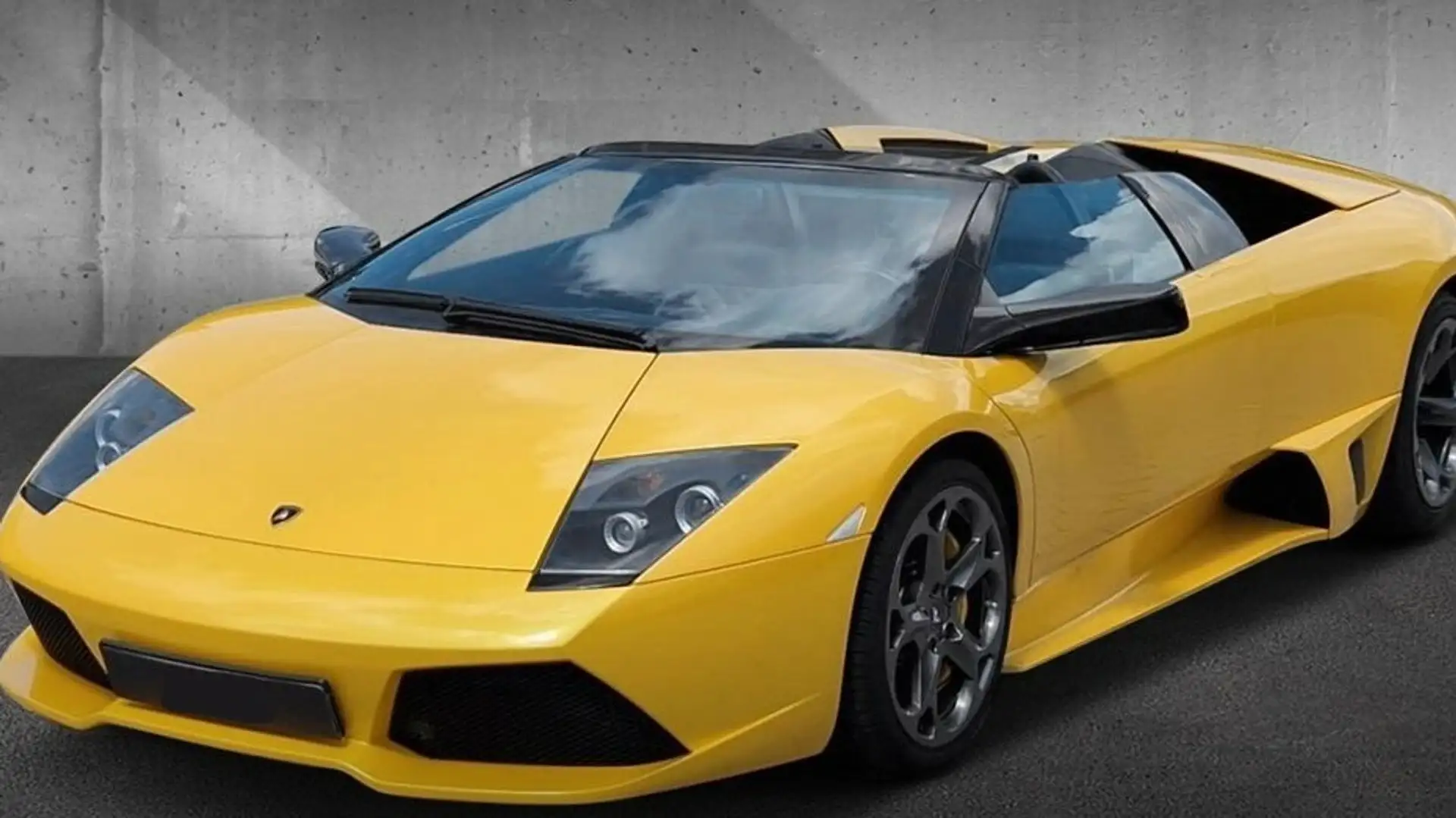 Lamborghini Murciélago Roadster LP 640 Amarillo - 1