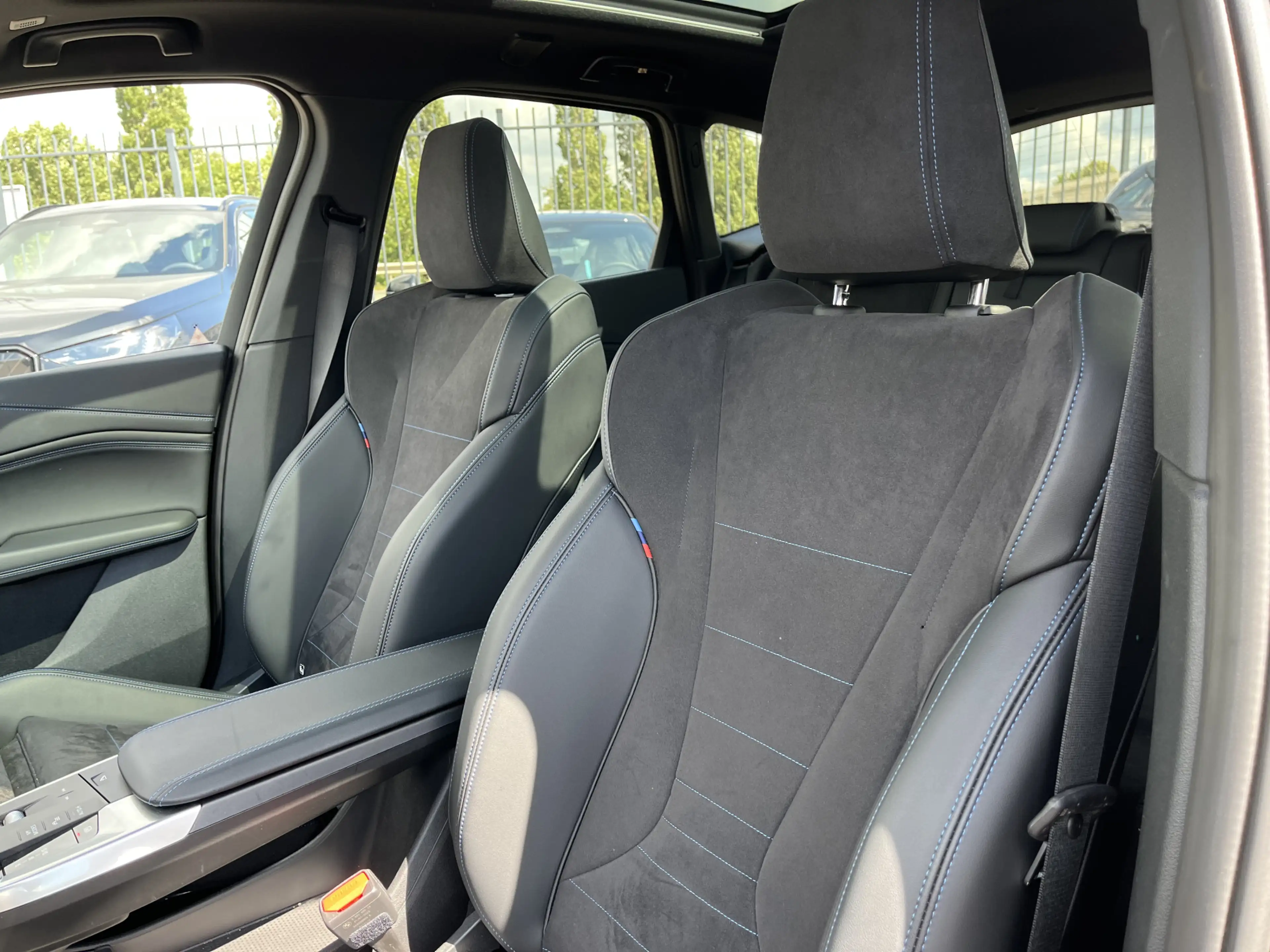 BMW 225 2-serie Active Tourer 225e xDrive M-Sort | Panoram — photo 10