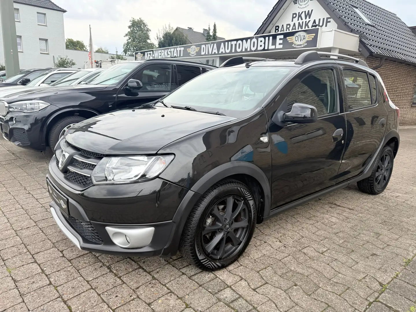 Dacia Sandero Stepway Prestige Noir - 1
