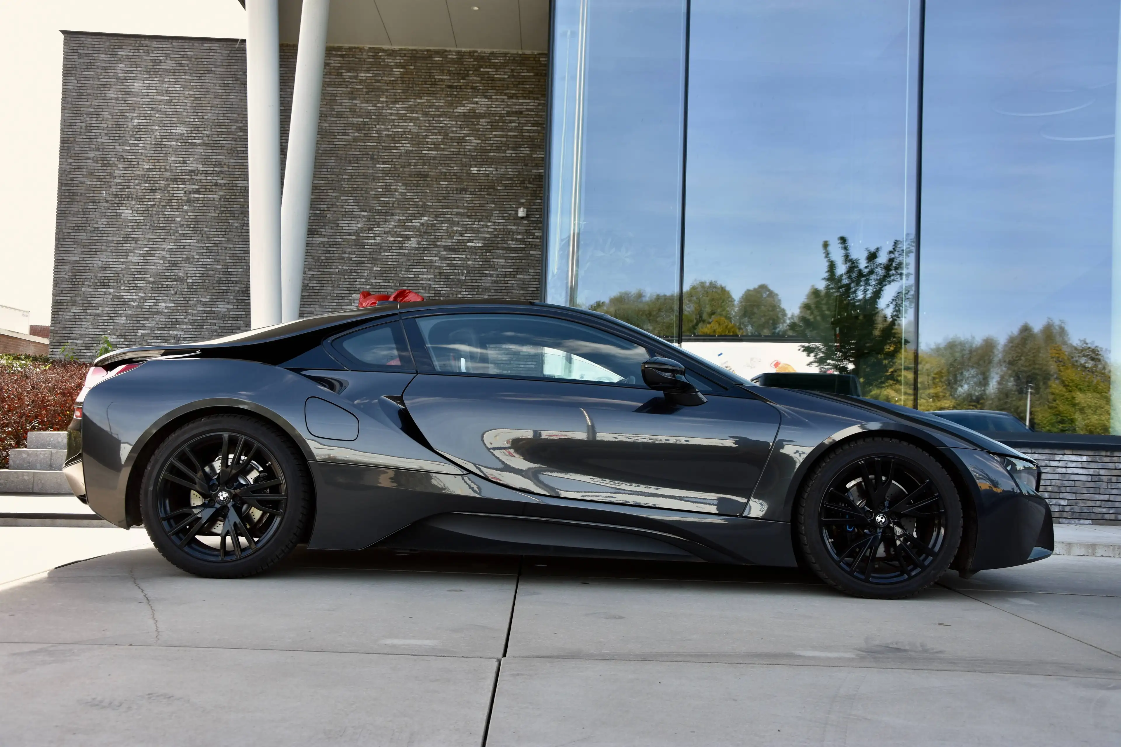 BMW i8 i8 11.6 kWh PHEV **COUPE** 60 000KM — photo 13