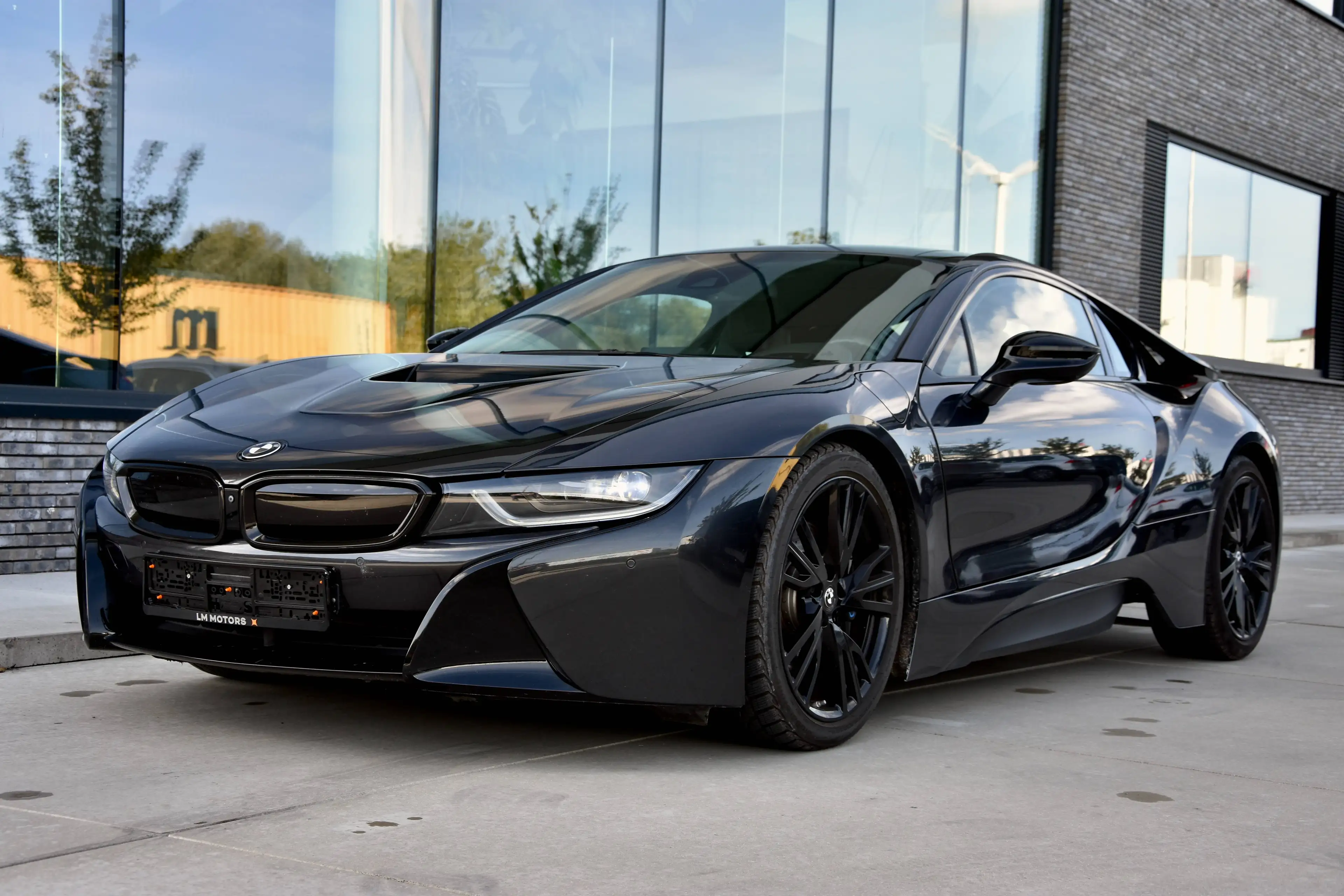BMW i8 i8 11.6 kWh PHEV **COUPE** 60 000KM — photo 2