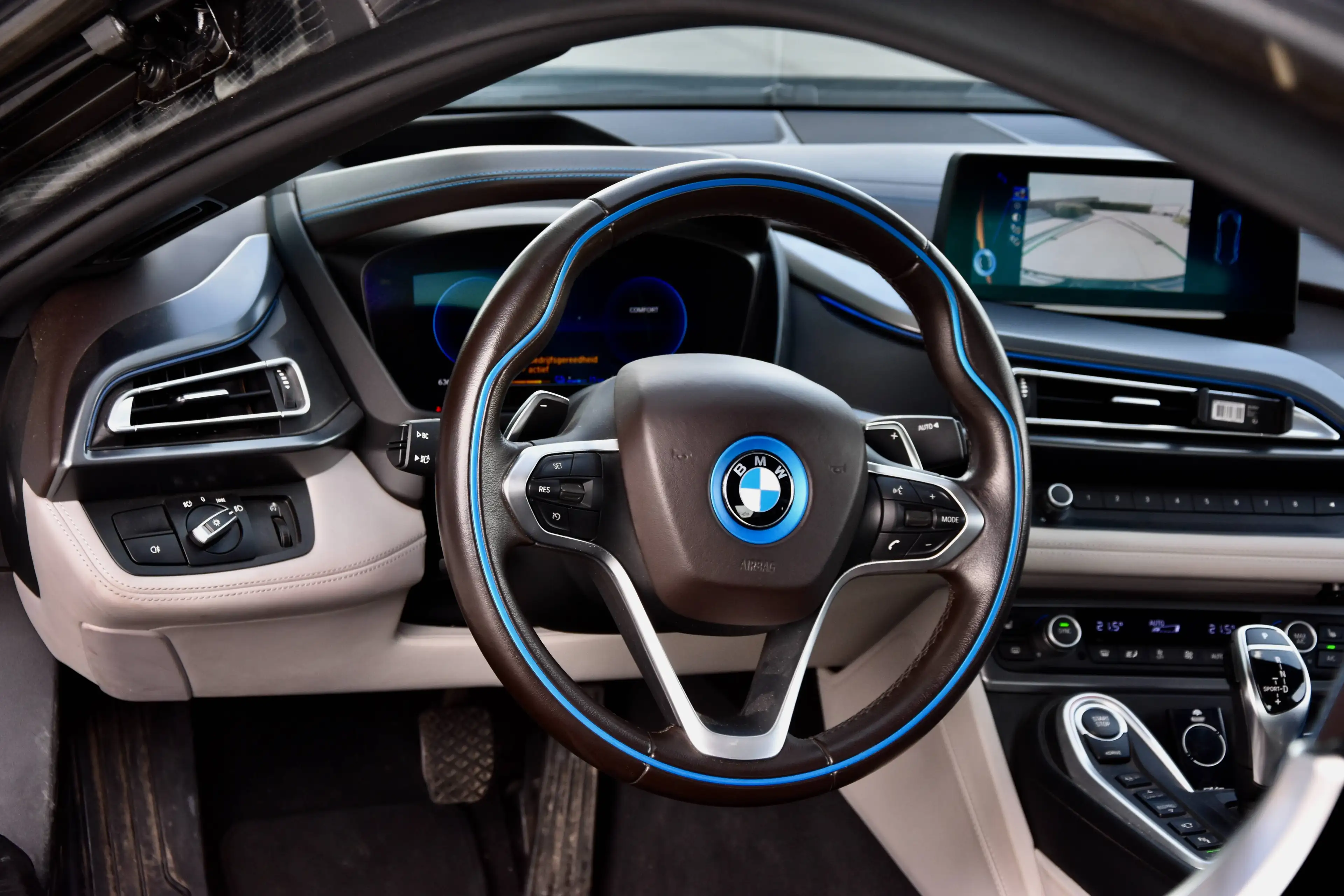 BMW i8 i8 11.6 kWh PHEV **COUPE** 60 000KM — photo 7