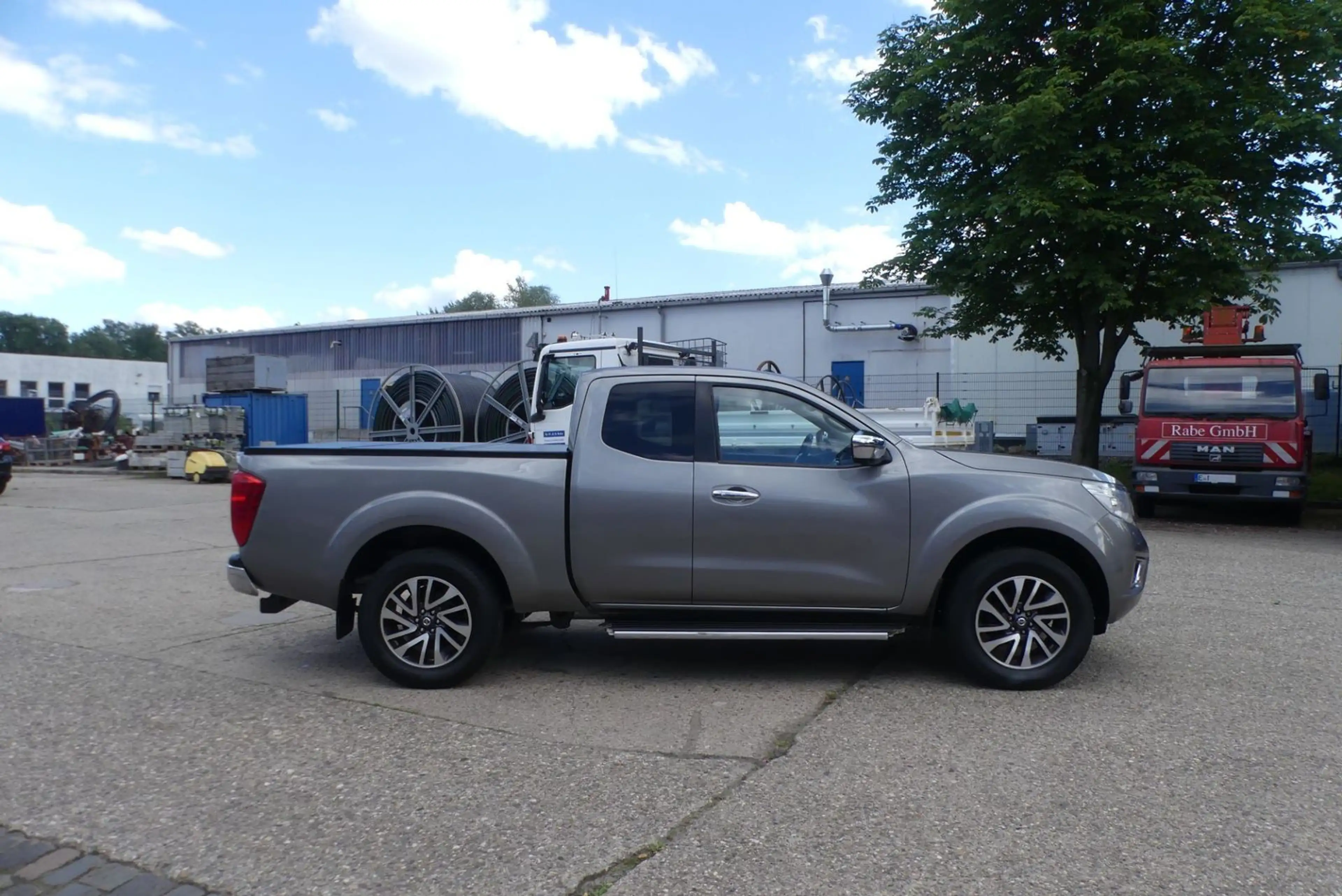 Nissan Navara King Cab 4x4*360°Navi*Temp*Klima*AHK(3,5t — photo 4
