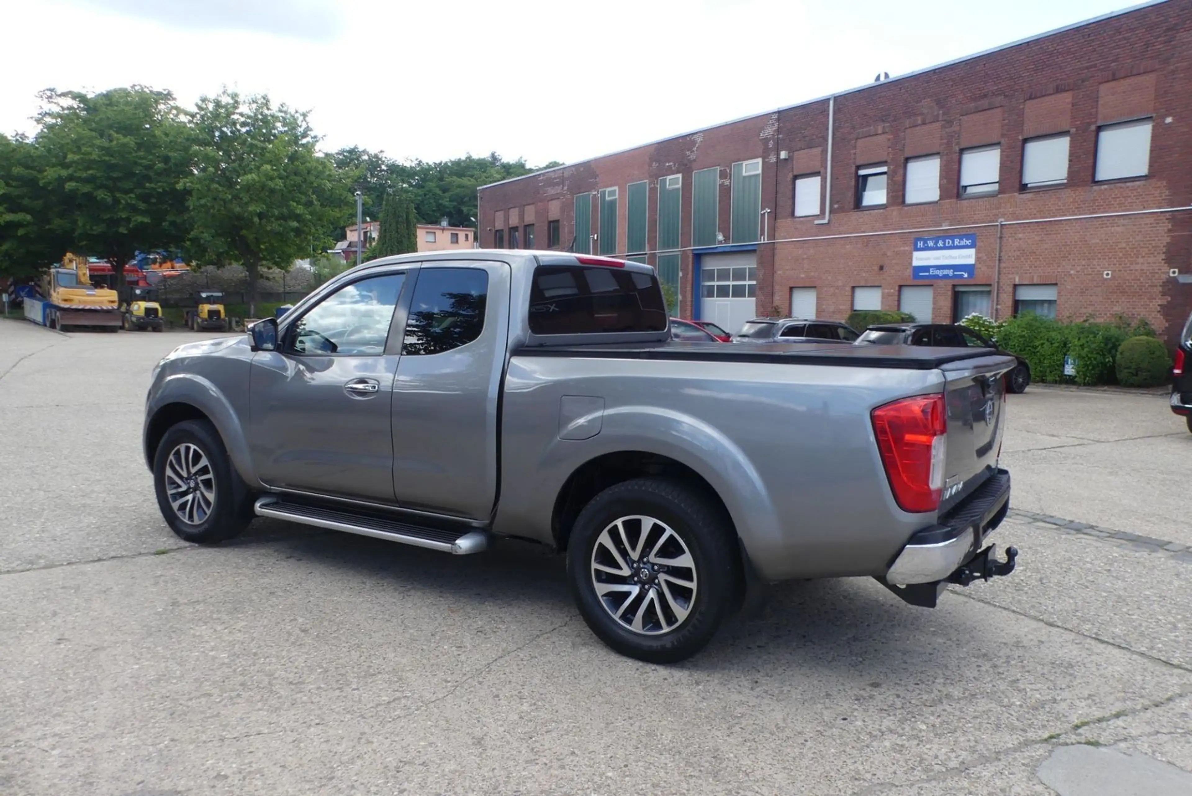 Nissan Navara King Cab 4x4*360°Navi*Temp*Klima*AHK(3,5t — photo 7