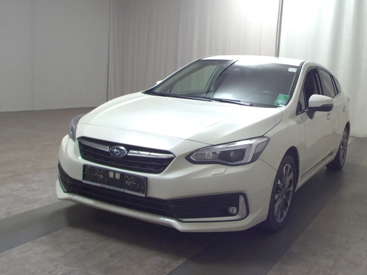 Subaru Impreza 2.0 Trend Navi LED PDC RFK Rojo - 2