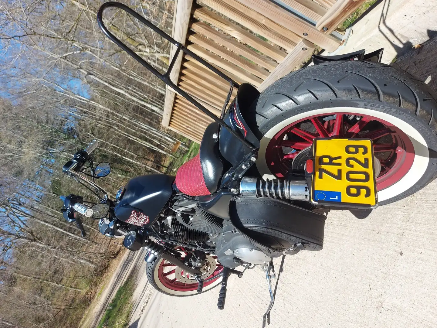 Harley-Davidson Iron 883 Negru - 1