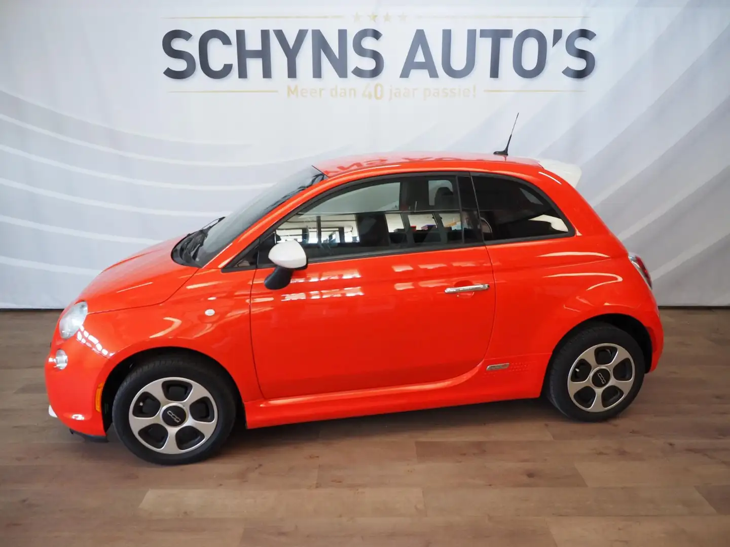 Fiat 500e 24kwh Electrisch/ Leder/Parkdist. Oranje - 1