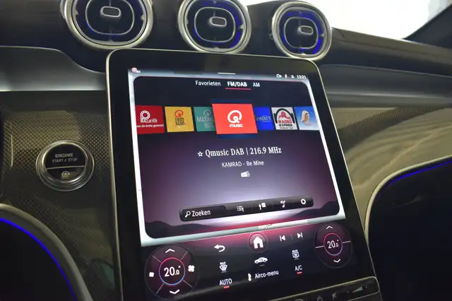 Mercedes-Benz GLC 200 view 14