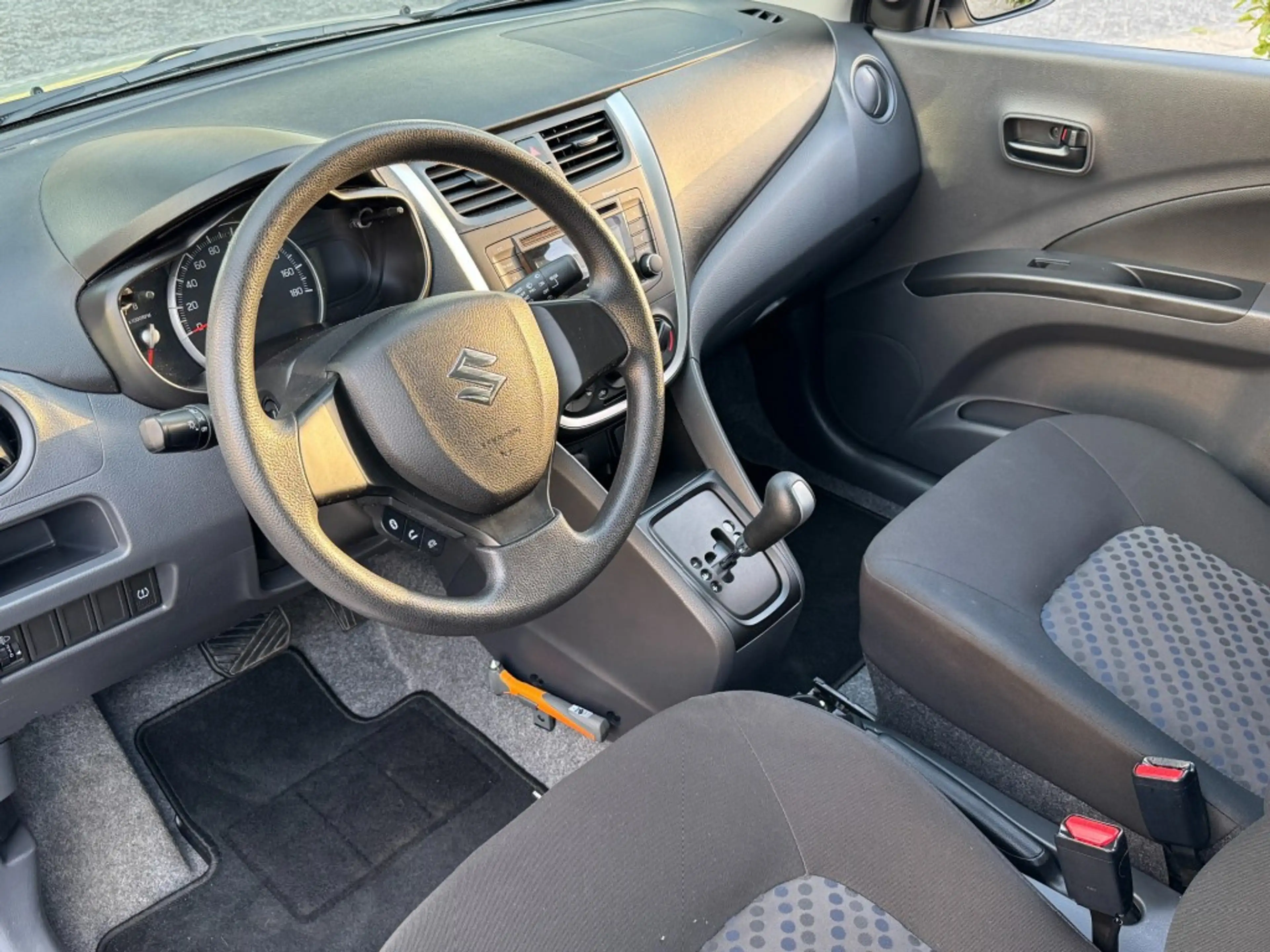 Suzuki Celerio 1.0 Comfort AUTOMAAT Airco 5-deurs — photo 3