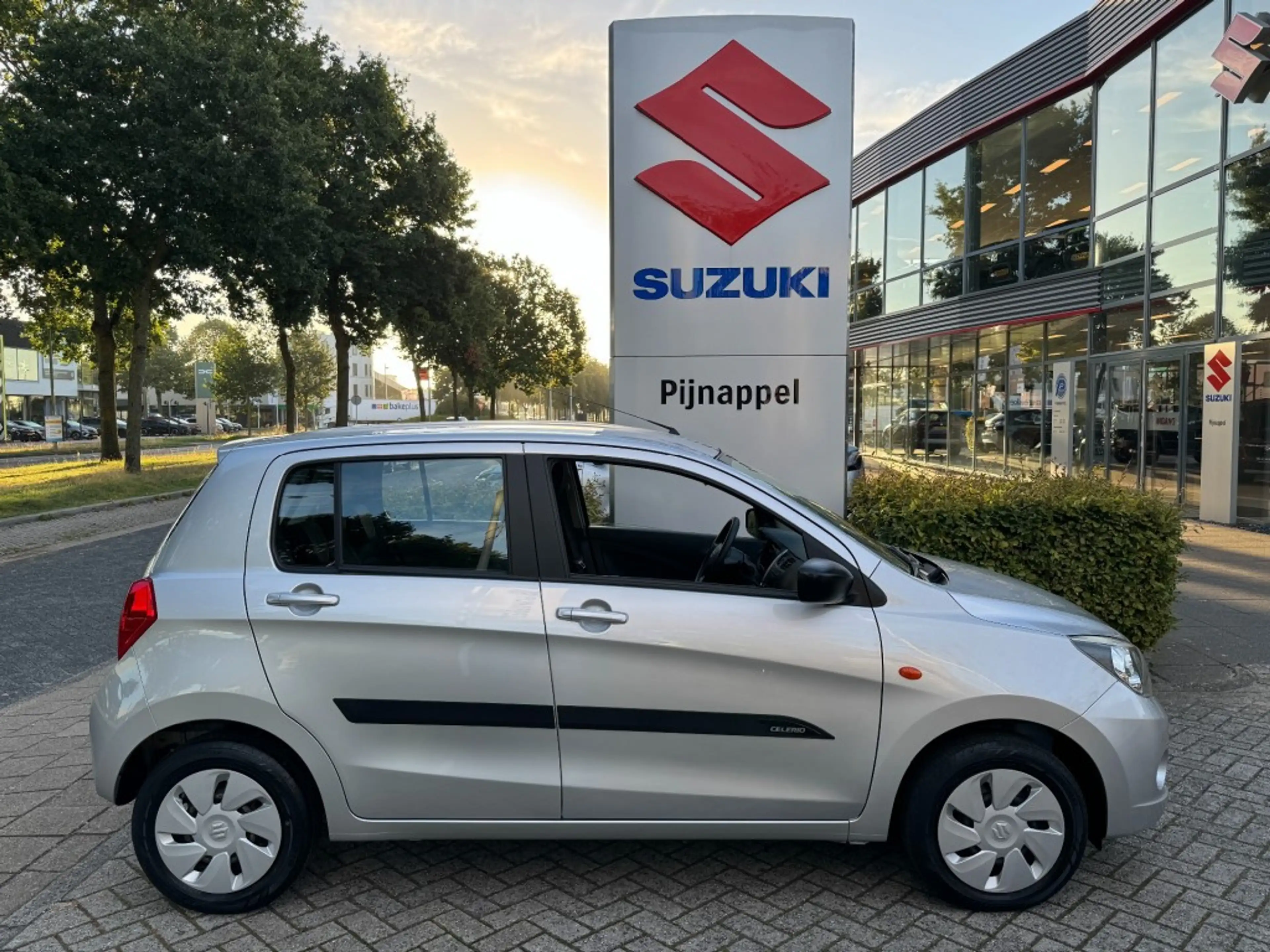 Suzuki Celerio 1.0 Comfort AUTOMAAT Airco 5-deurs — photo 10