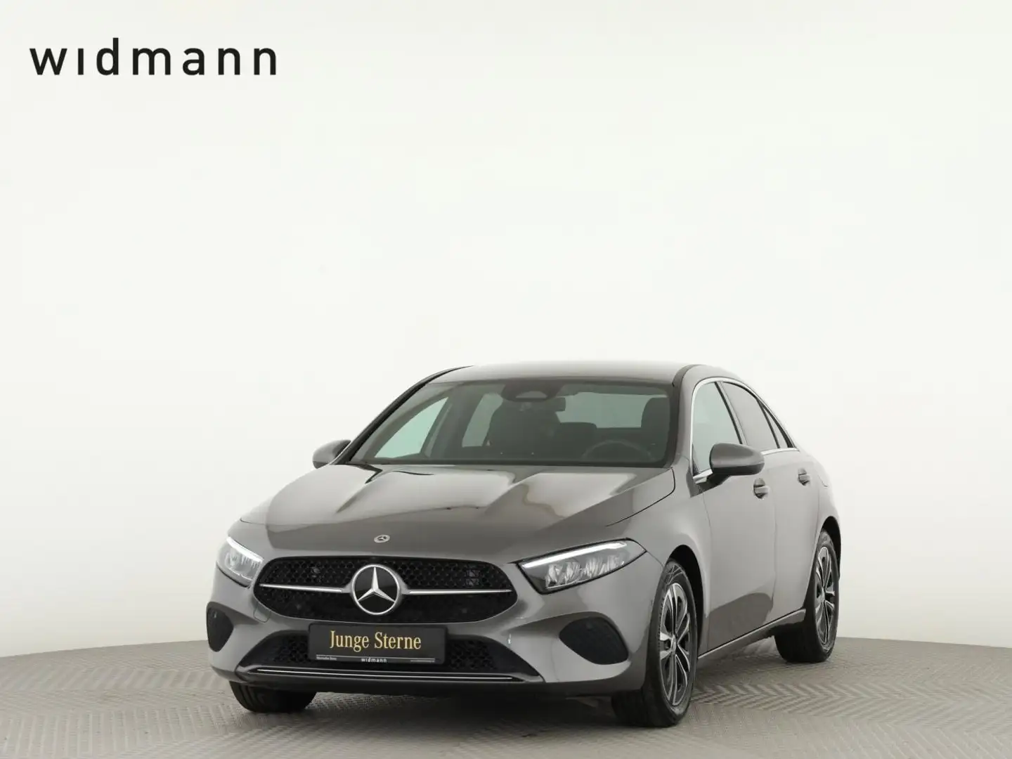 Mercedes-Benz A 200 Lim *Progressive Line Advanced*Distronic** Grau - 1