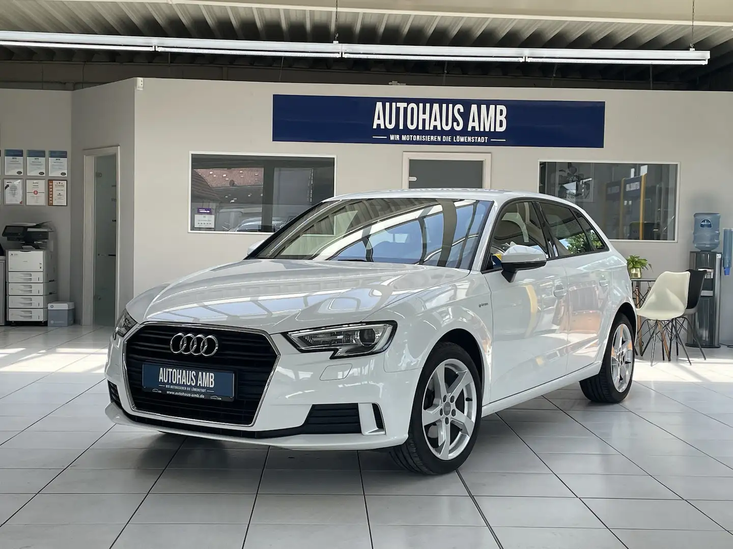 Audi A3 Sportback g-tron sport Navi Bi-Xenon Standh. Weiß - 1