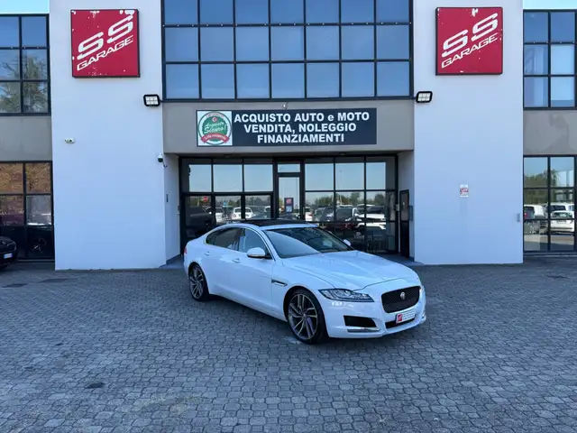 Jaguar XF XF 3.0 D V6 300 CV aut. R-Sport
