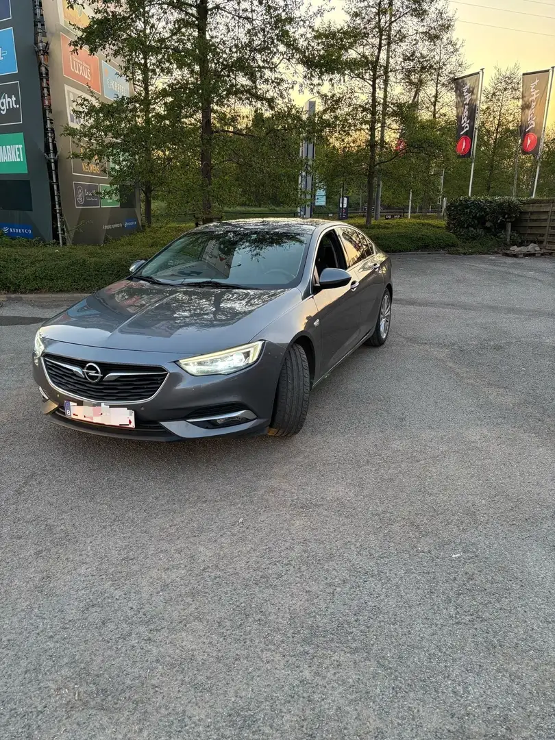 Opel Insignia Grand Sport 1.6 Diesel 136 ch BVA6 Ultimate Gris - 1