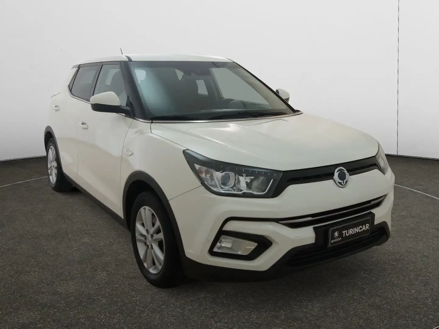 SsangYong Tivoli Tivoli 1.6 2WD Bi-fuel GPL Be Blanco - 1