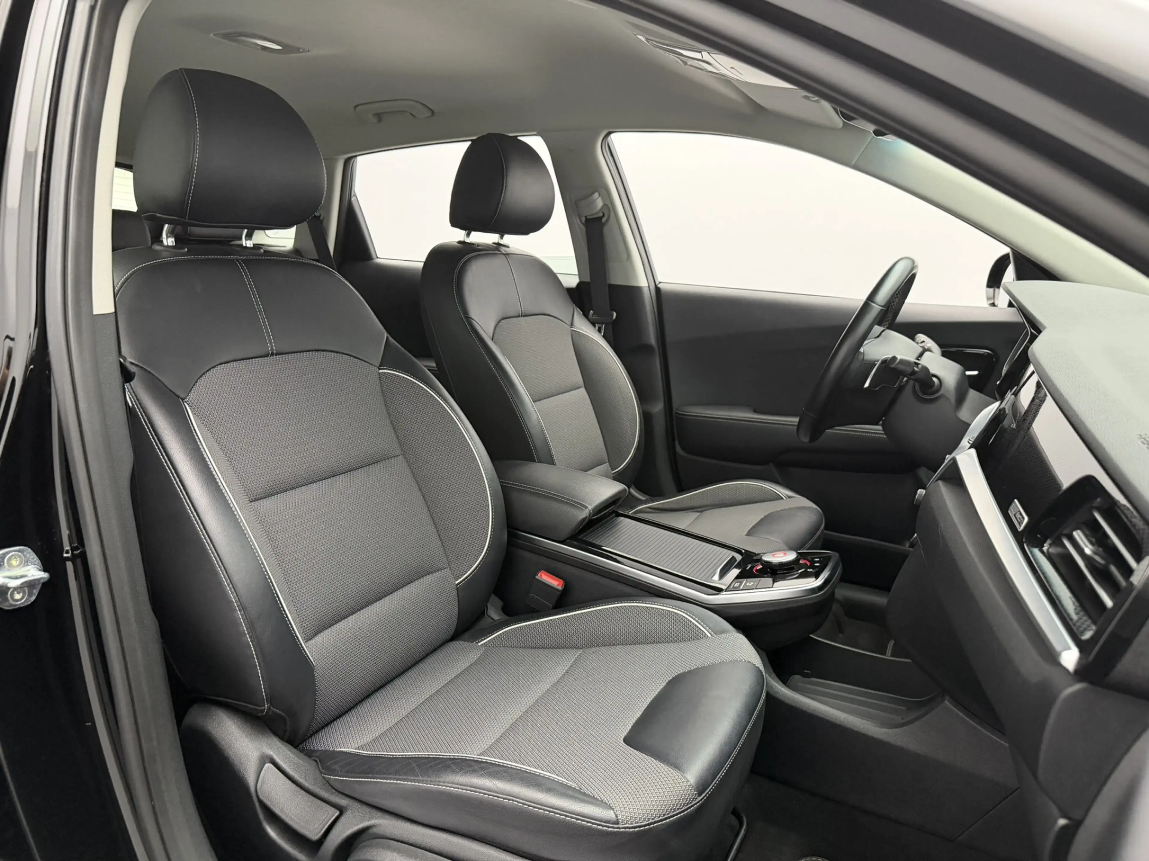 Kia e-Niro DynamicLine 39 kWh SOH 93,7% | Camera | Adaptieve — photo 10