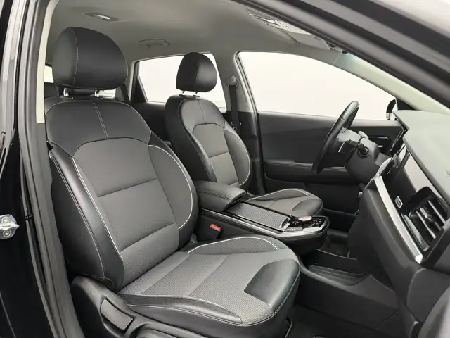 Kia E-Niro view 10