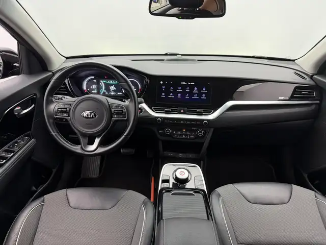Kia E-Niro view 2