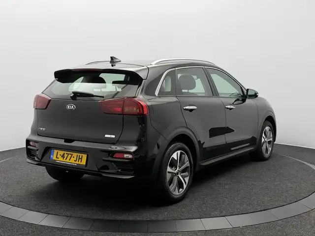 Kia E-Niro view 6