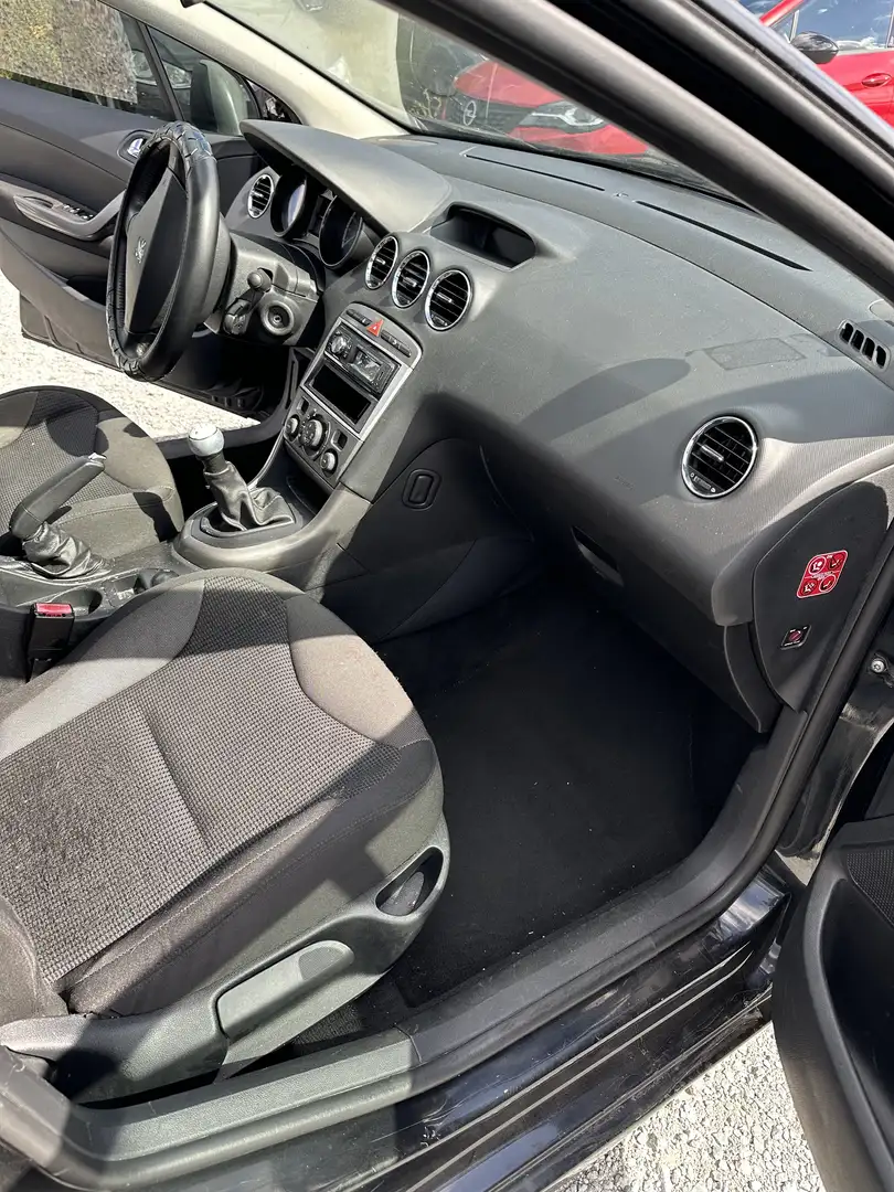 Peugeot 308 308 1.6 HDi 90 Confort Noir - 2