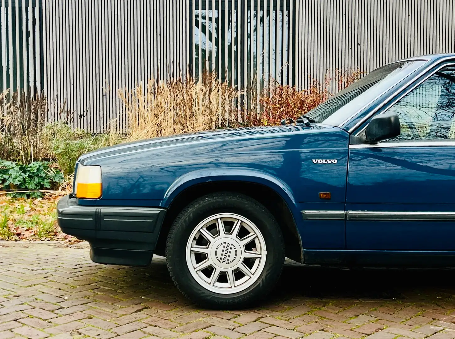 Volvo 740 740 2.3 GLE Blau - 2