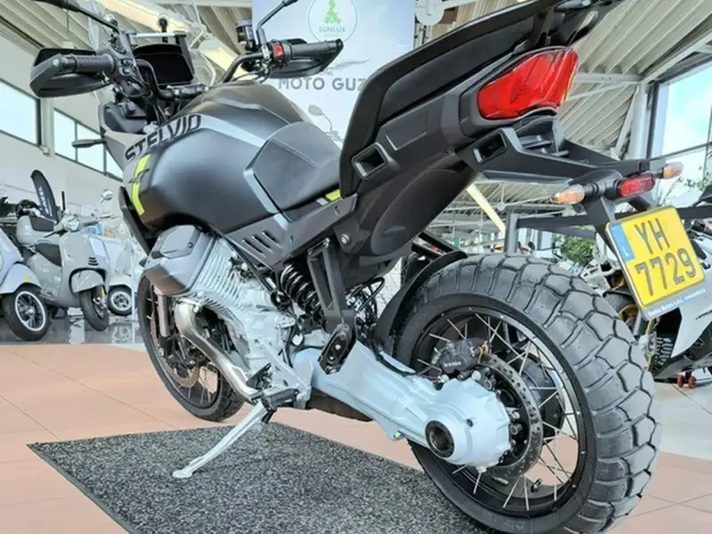 Moto Guzzi Stelvio - foto 3
