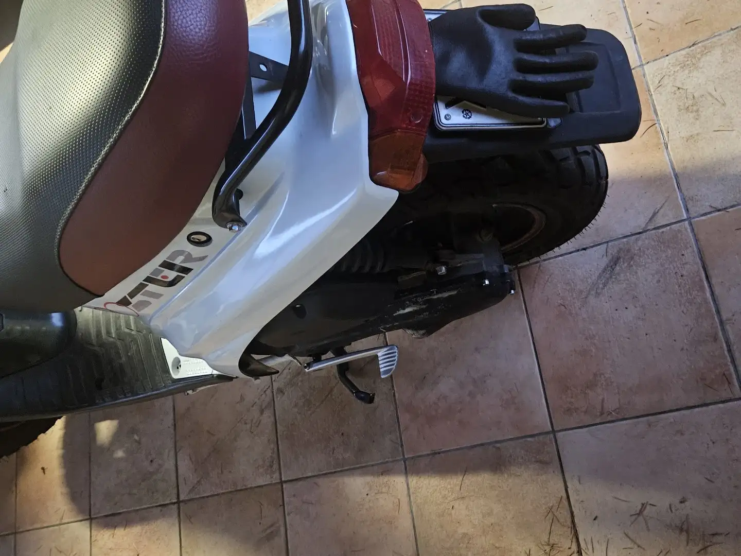 MBK Booster 50 cc Alb - 1