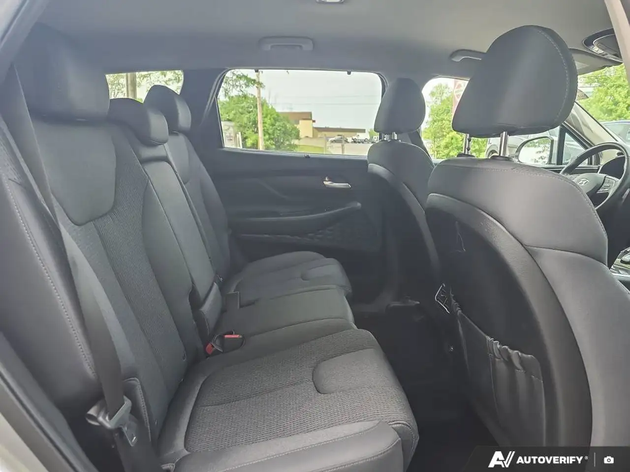 Hyundai SANTA FE снимка Hyundai SANTA FE