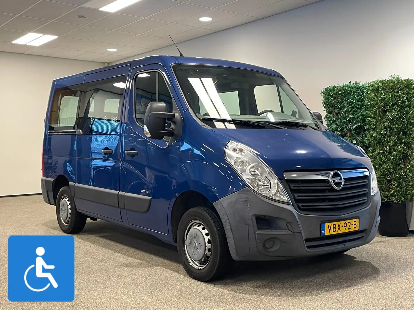 Opel Movano L1H1 Rolstoelbus - Rolstoel voorin Blauw - 1
