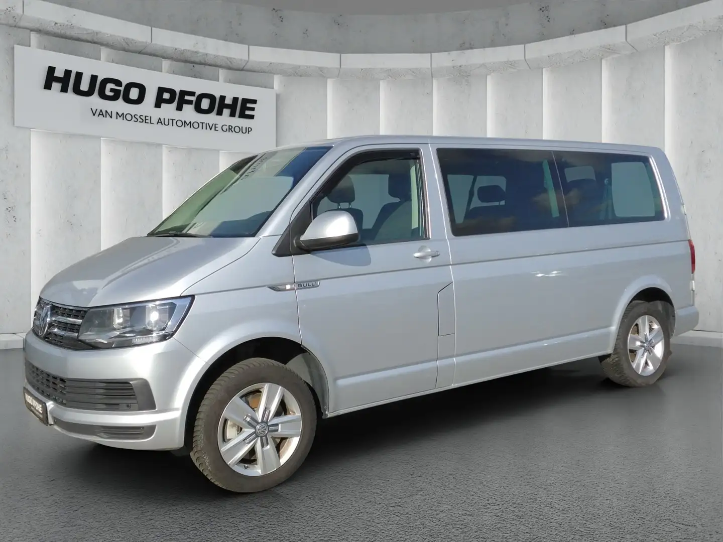 Volkswagen T6 Caravelle T6 2.0 TDI Caravelle Comfortline lang Plateado - 1