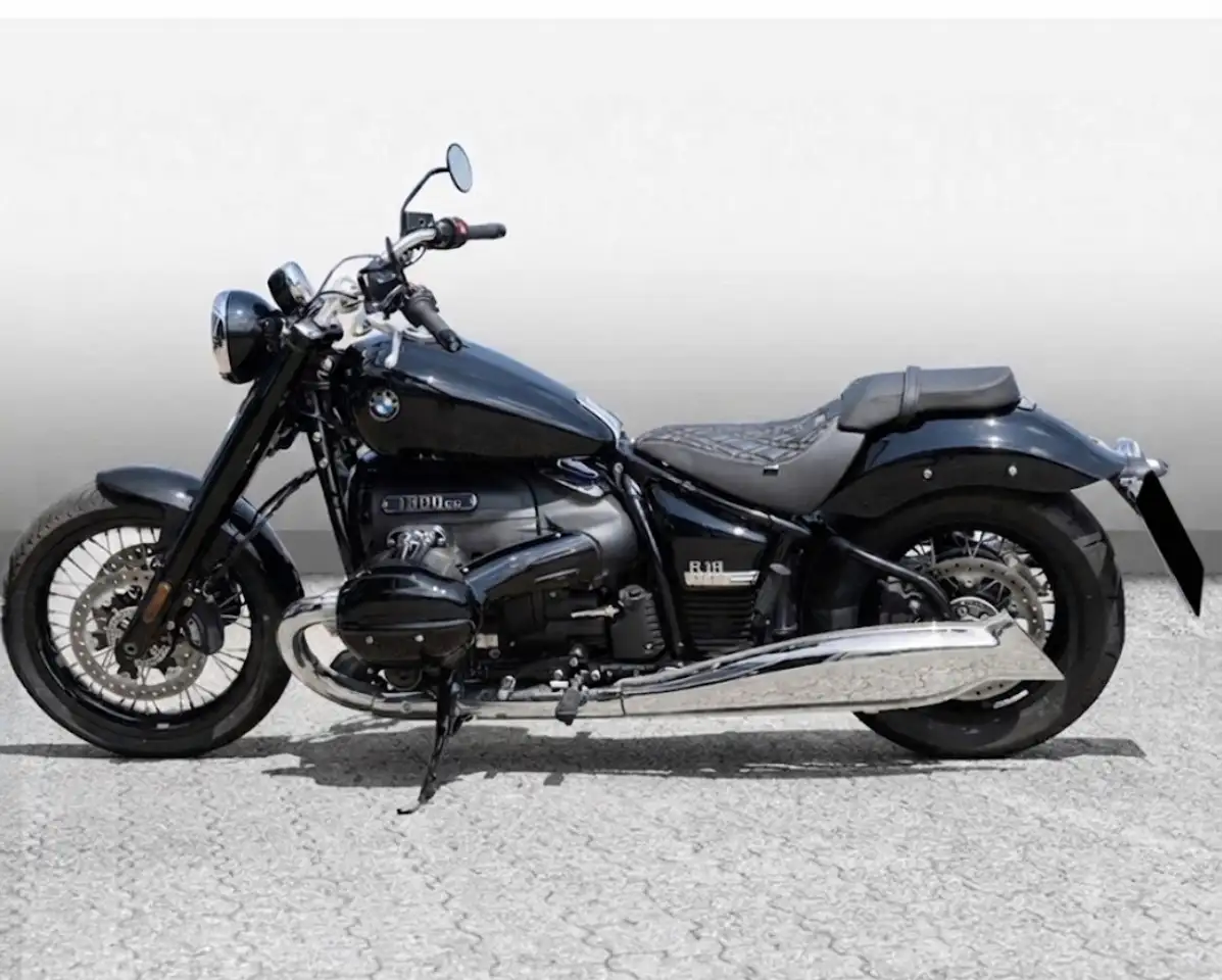 BMW R 18