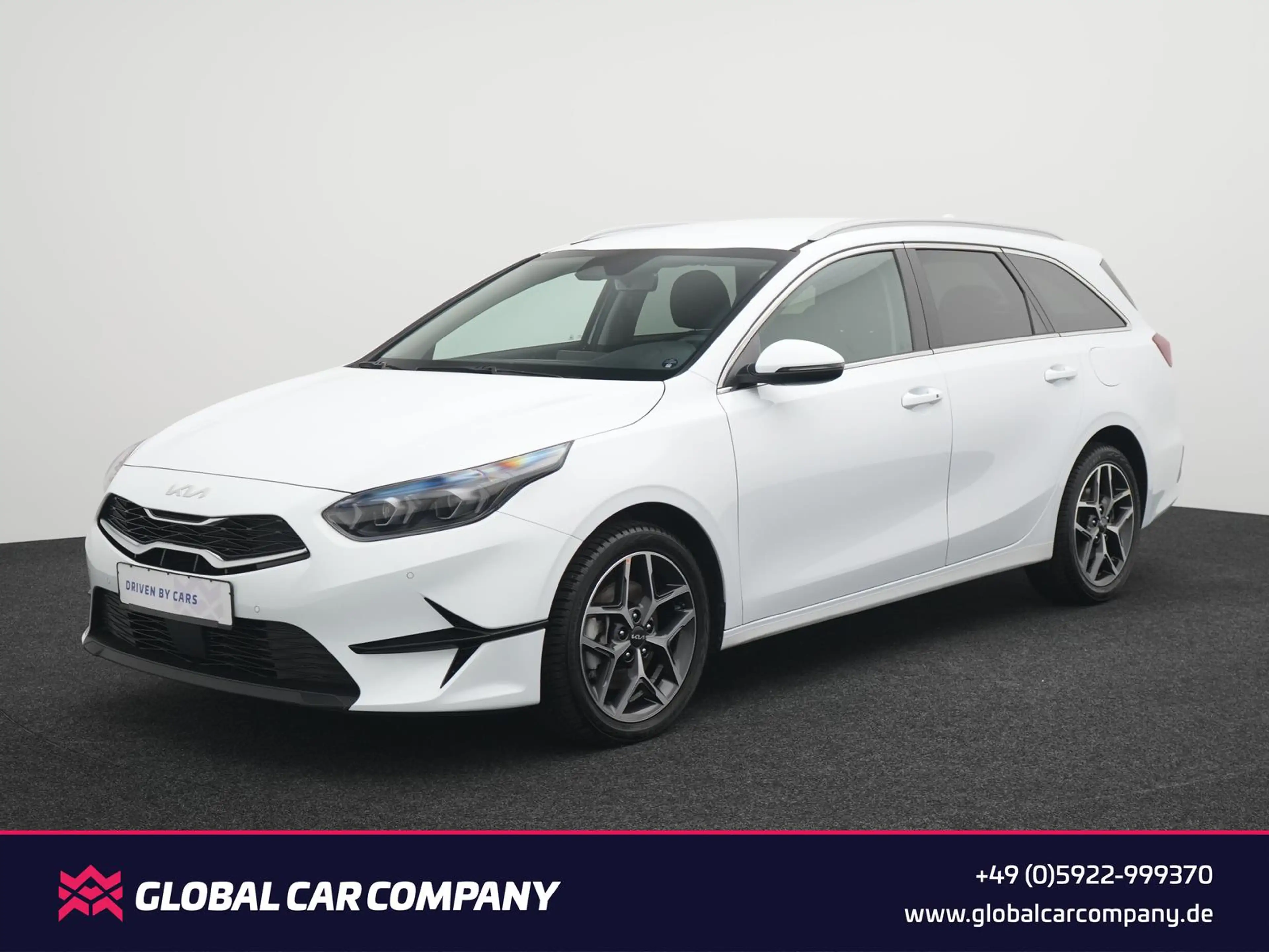 Kia Ceed SW / cee'd SW Ultimate Edition,LED,TOTW,JBL