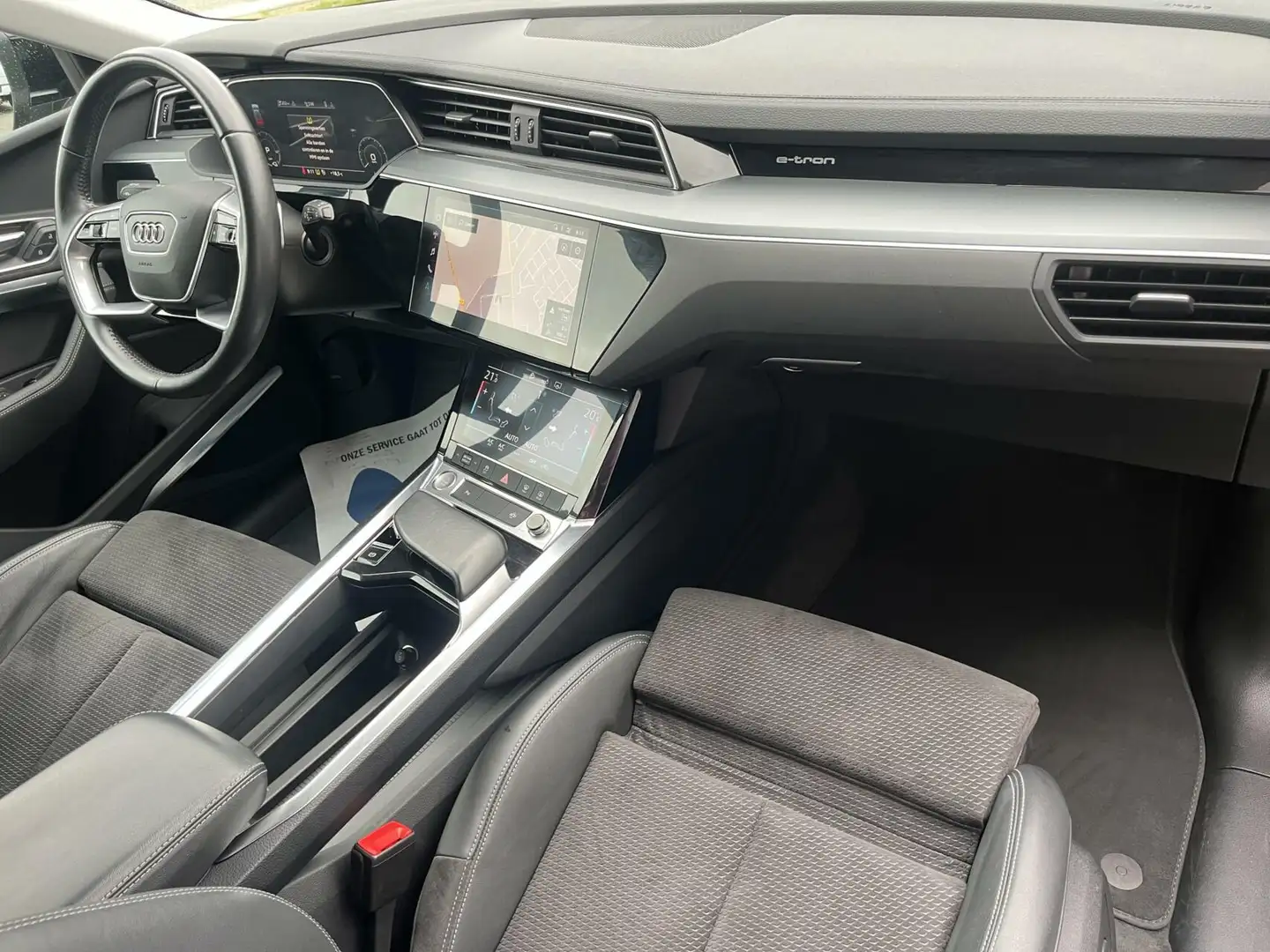 Audi e-tron QUATTRO S-LINE 313PK 22INCH B&O+MEMORY+BTW AUTO Zwart - 2