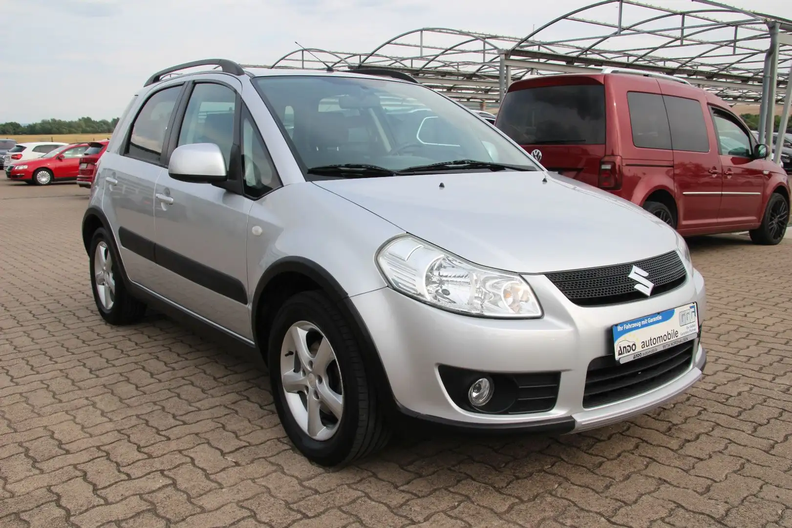 Suzuki SX4 1.6 Comfort Automatik Klimaauto./SHZ/AHK Silber - 2