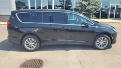 Chrysler Pacifica 2027