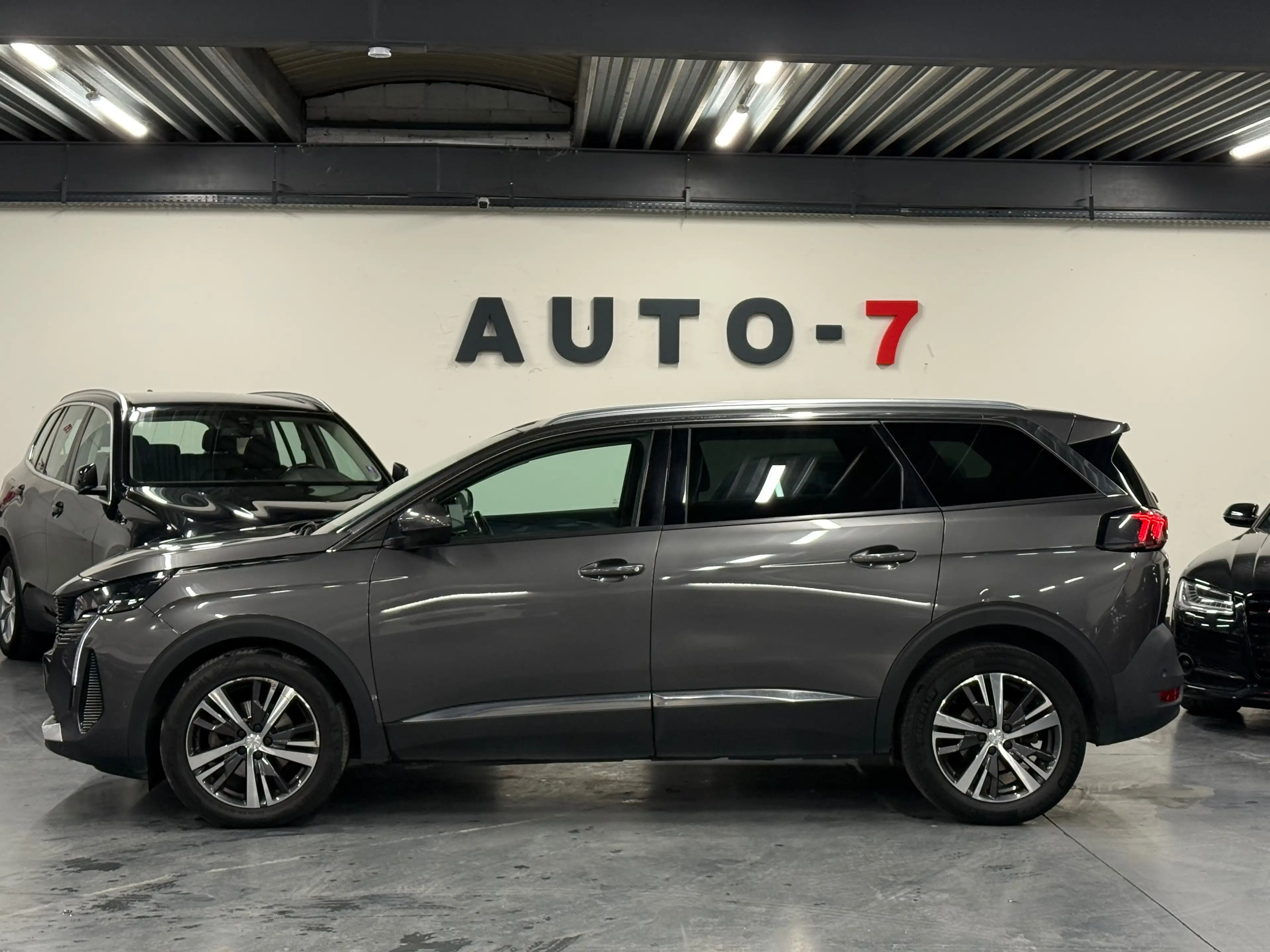 Peugeot 5008 1.5 BlueHDi 2021 FACE-LIFT 7 zitplaatsen Automaat! — photo 3